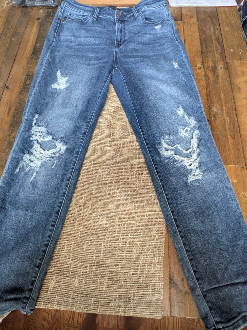 Judy blue jeans distressed boyfriend fit medium wash size 11/30 #293